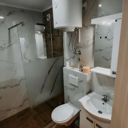 アパート A2 Silver & *